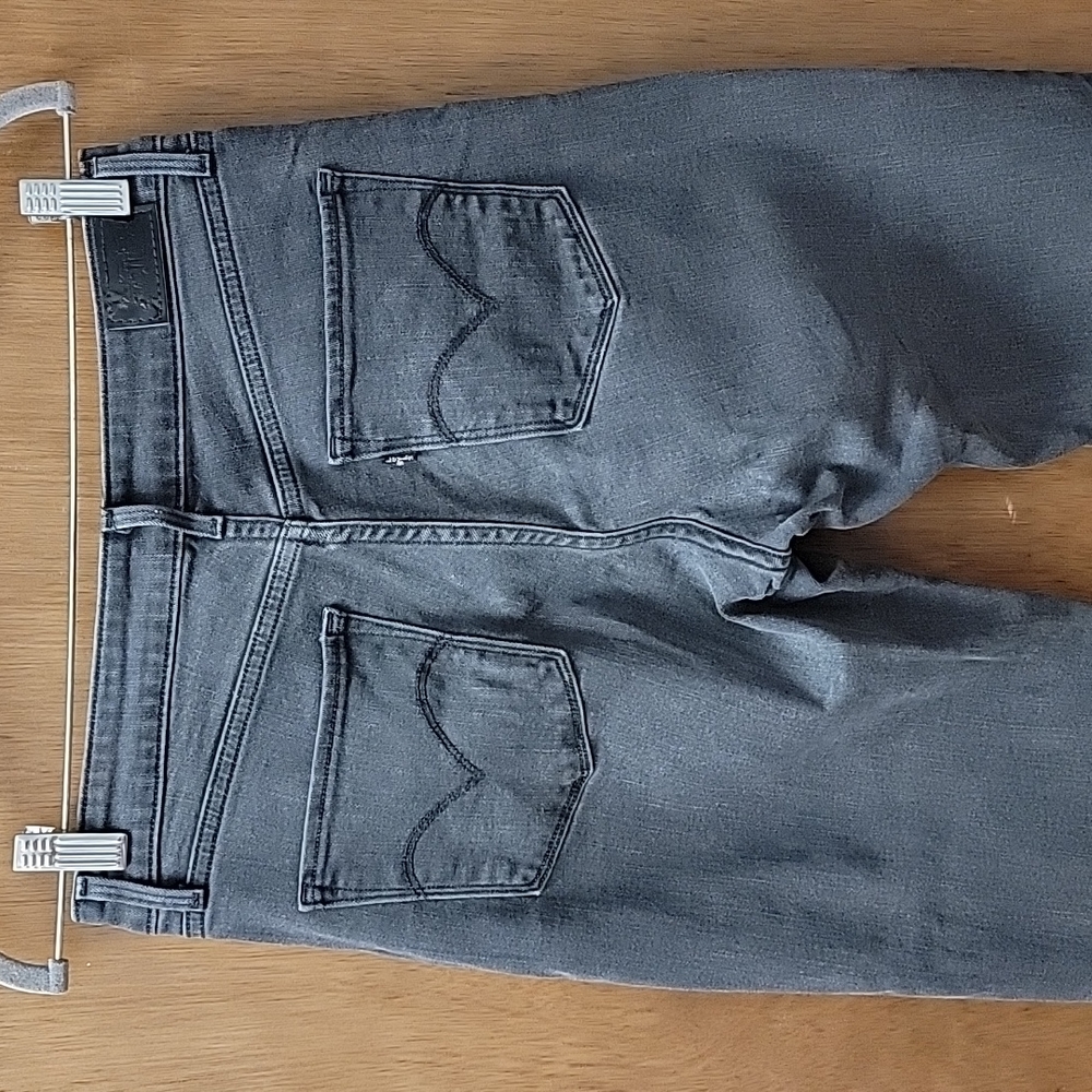Levi's high-waisted skinny size 28 - Picture 2 of 9
